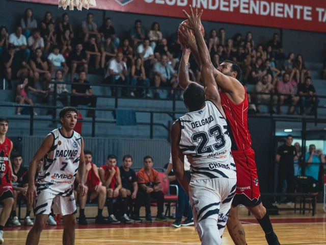 Racing lo pele� hasta el final pero cay� en Tandil